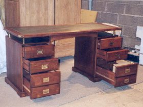 bureau après